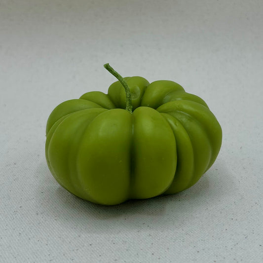GREEN HEIRLOOM TOMATO BEESWAX CANDLE