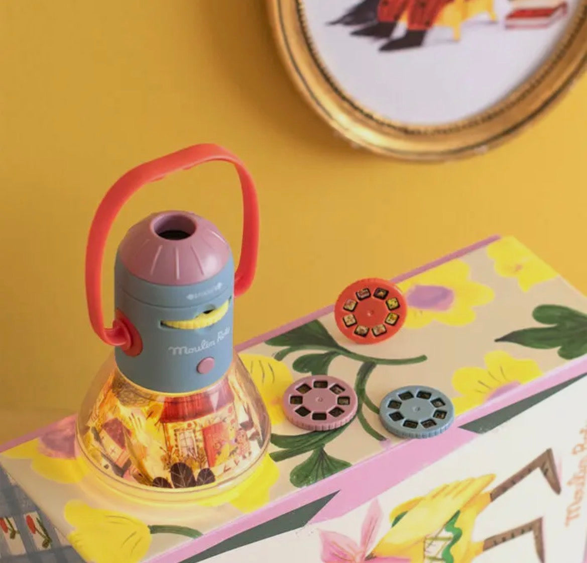 STORYTALE LANTERN, LES MINOUCHKAS