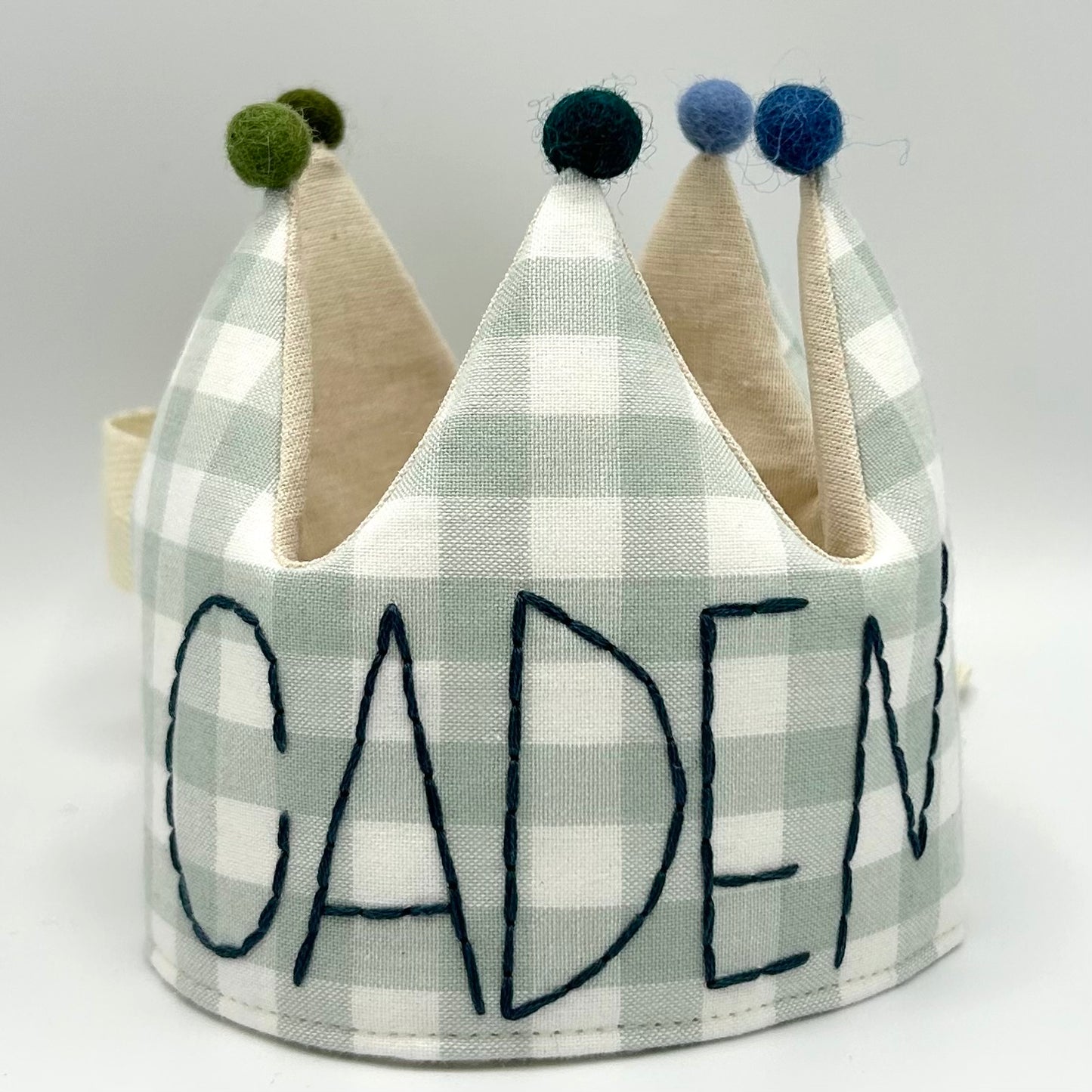 SHIP NOW NAME CROWNS